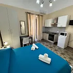 Rocco's House ゲストハウス 3*