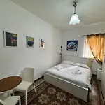 Rocco's House 3*