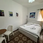 Rocco's House 3*