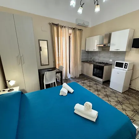 Rocco's House Guest house *